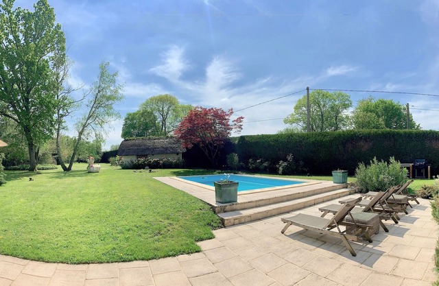 Exceptional Norman cottage with swimming pool