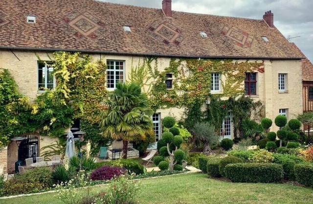 Exceptional residence in the countryside - 50min from Paris Eiffel Tower