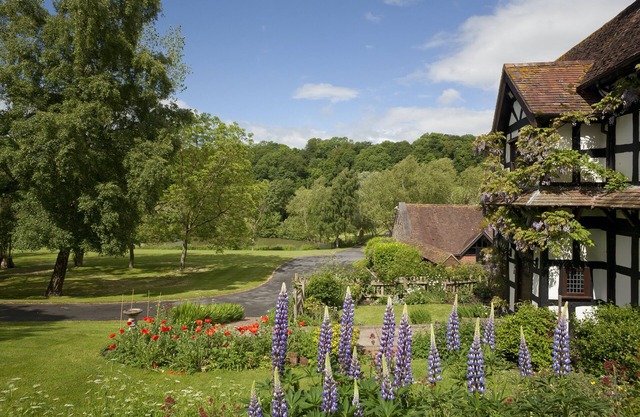 Exclusive and private regenerative farming estate set in the English countryside
