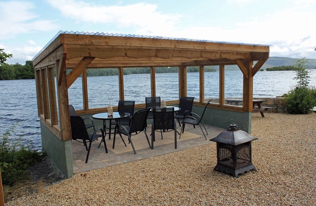 Executive Lakeside Lodge at Mullans Bay