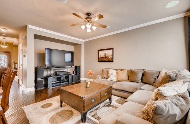 Executive Luxury Comfort with lots of amenities