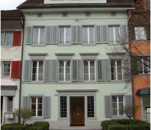 Executive suite in Zug Old Town Triplex