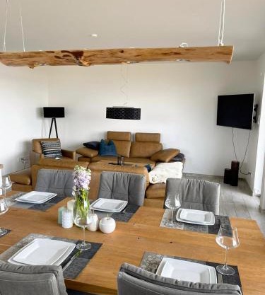 Exklusives Apartment mit Blick auf den See