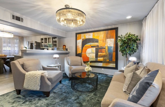 Experience elevated living in this executive 2-bed, 1.5-bath furnished condo featuring a private garden-view patio. Enjoy resort-style amenities including a pool, sauna, cold plunge, and outdoor fitness deck. Perfect for extended stays!