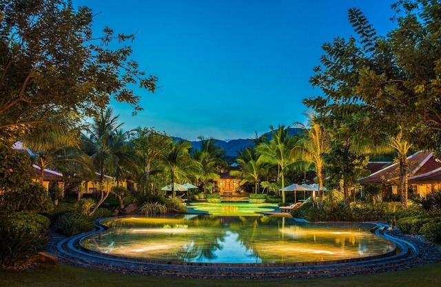 Explore the Bay Area !