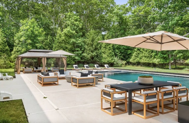 Exquisite Home l East Hamptons l Pooln