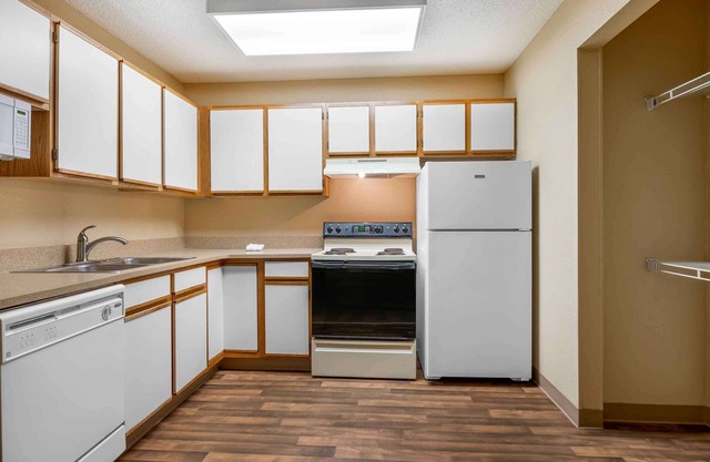 Extended Stay America Suites Phoenix Airport Tempe