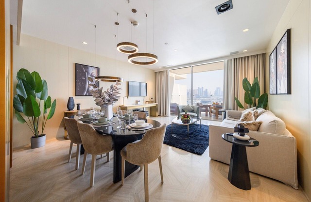 Extravagant 2BR Apt at FIVE Palm w/Sea View