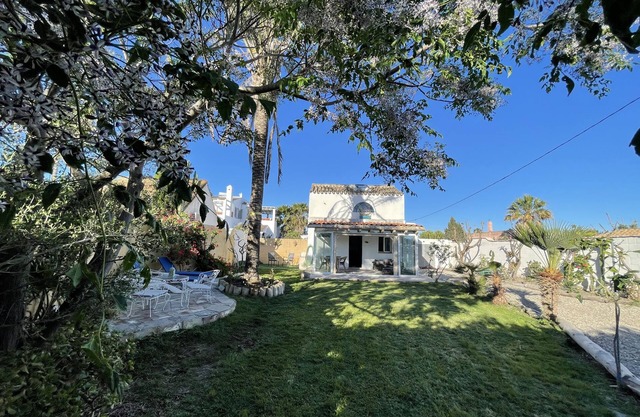 Farmhouse two floors at 300m. from the beach in El Palmar area of Mangueta