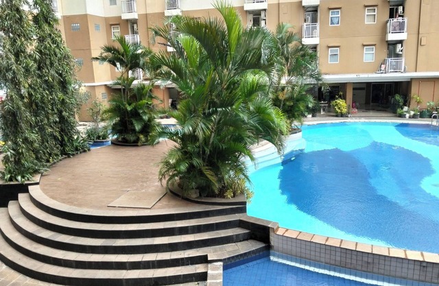 Family friendly 2-bedroom apartment with AC, WiFi at Maldives home pluit seaview