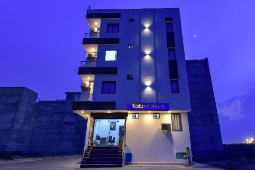 FabHotel Avondale - Sitapura