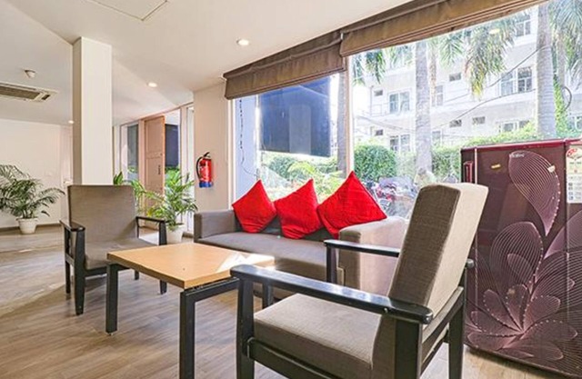 Fabhotel Doom Stay Inn