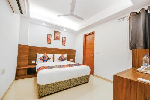 Fabhotel Sparkling - Nr Yashobhoomi Convention Centre