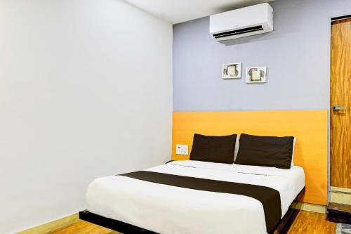 FabHotel The Park View