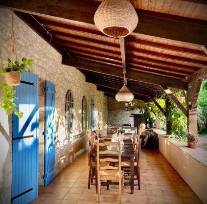 Fabulous 9-Bed House in Eymet