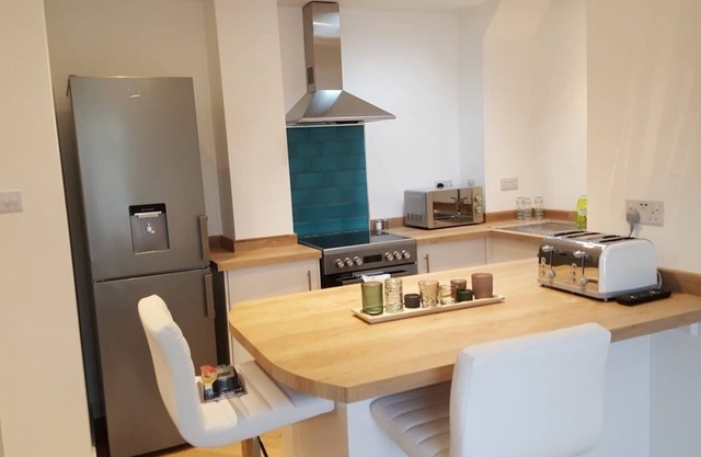 Fabulous Sidmouth apartment with sea peeps