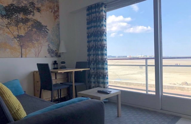 FACE SEA AND BEACH + WIFI TERRACE - LINEN PROVIDED