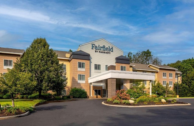 Fairfield Inn & Suites by Marriott Brunswick Freeport