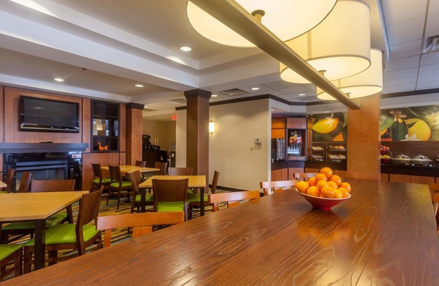 Fairfield Inn & Suites by Marriott Omaha Downtown