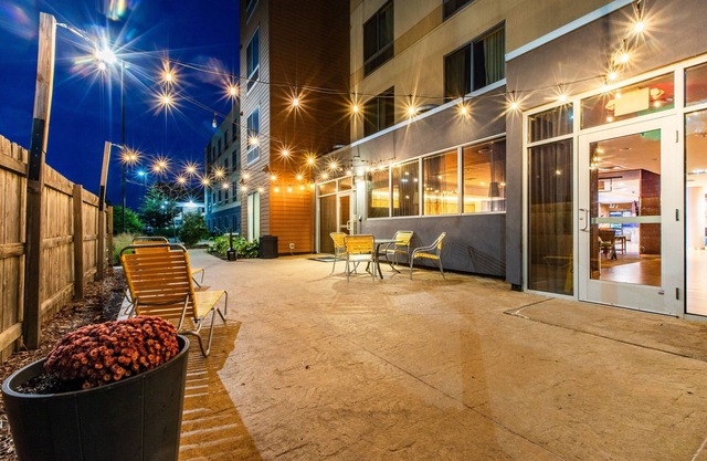 Fairfield Inn & Suites Rochester Mayo Clinic Area/St. Marys