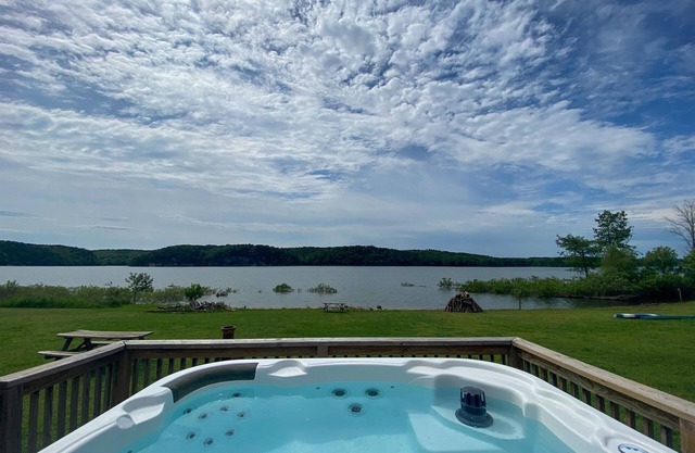 Fall Calendar NOW Open Beaver Lake Waterfront