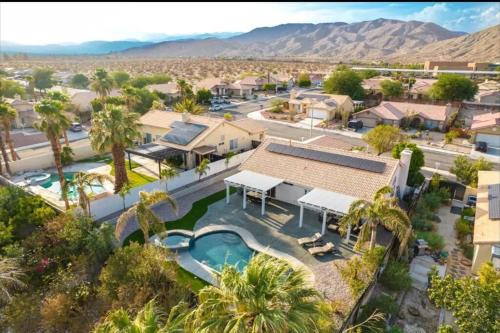 Fall Sale Oct-Dec 300 Dollars Nightly Rate, Resort Style Desert Home