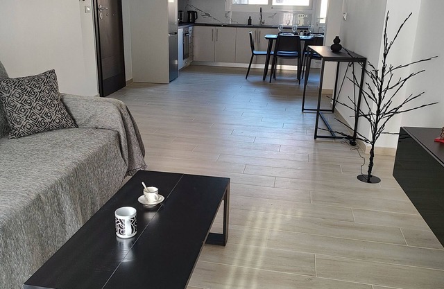 Familiar, Spacious, Near city center 5 - 8 min walk