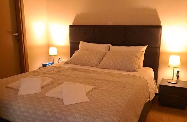Family apartment in a near center of Athens suburb. Pet friendly!