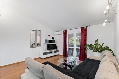 Family Apartment Poreč