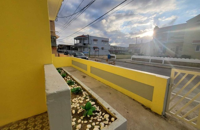 Family-friendly 4 Bedroom Unit, sleeps 12