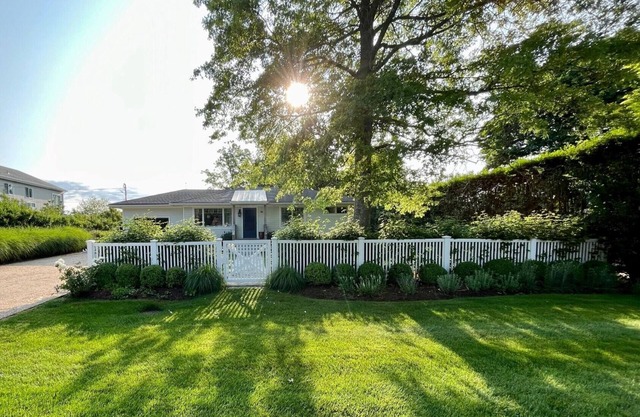 Family Friendly Beach House w/Private Beach at the End of the Block