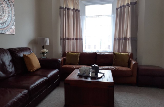 Family holiday home near both sea front and town