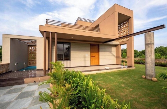 Family Home bungalow villa at Senic Green Resort