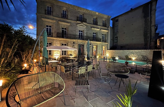 Family home, exceptional venue for events, for 30-35 people.