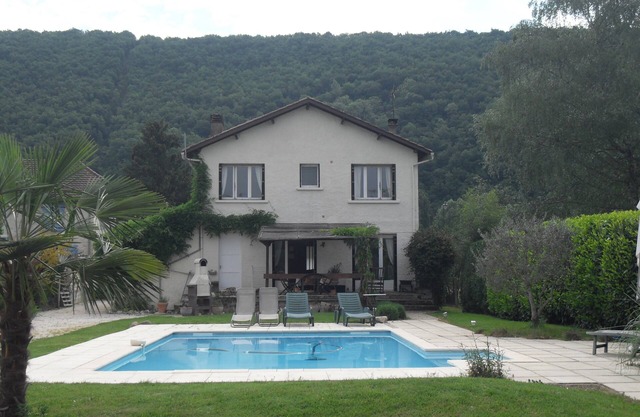Family home with swimming pool near Souillac in the Dordogne valley