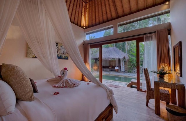 Family Luxury 4-BR Villa situated just 2 km from Ubud Monkey Forest