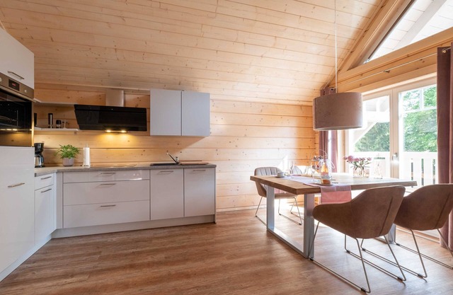 Family suite for up to 6 people - Bergwald Suites