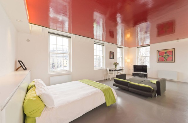 Fantastic Apartment In The Heart Of The City With River Views.