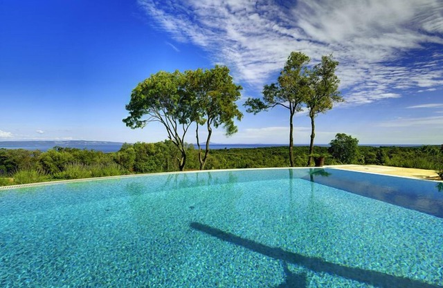 Fantastic finca with private infinity pool