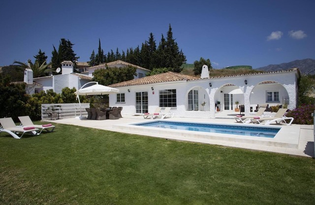 'Fantastic Renovated Villa Annex' with Terrace, Pool & Wi-Fi