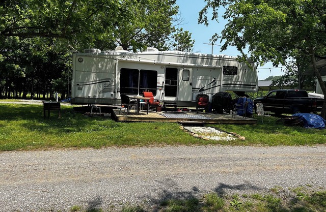 Fantastic venue along the Nolichucky River