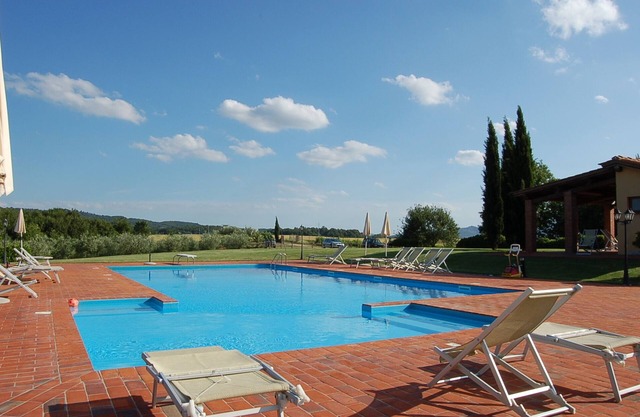 Farm between Florence and Arezzo home Pratomagno