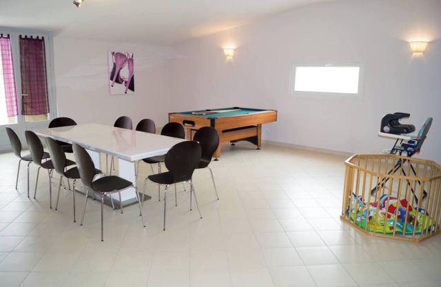 Farmhouse cottage - 240m2 - billiards - fussball
