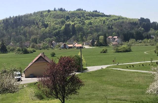 FARMHOUSE GITE 3 EPIS PAYS SOUS VOSGIEN IN ETUEFFONT, SLEEPS 9