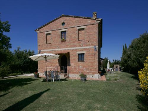 Farmhouse in Tuscany near Siena & Hot Springs