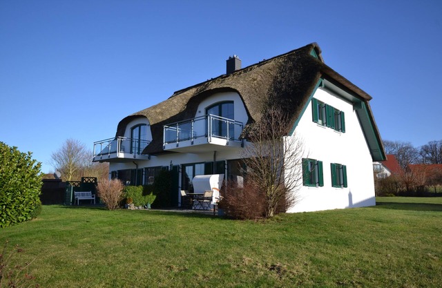 Ferien am Meer in der Wunderschönen Albatros: mit Reetdach, Sauna und Viel Platz