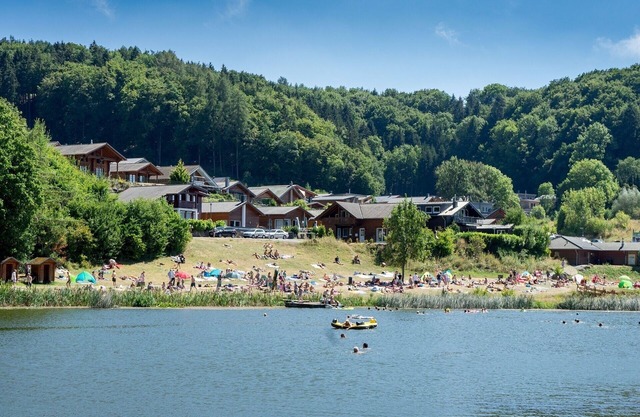 Ferienhaus für 6 Gäste mit 100m² in Rieden