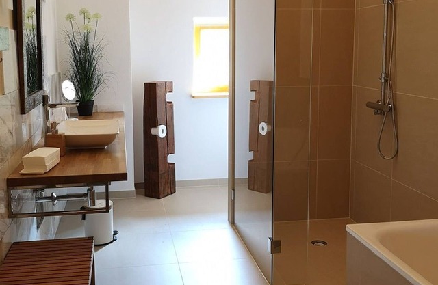 Ferienwohnung Mühlengeist - Holiday apartments in the watermill at the castle