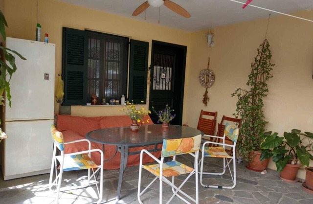 Ferienwohnung Zwischen Orangenbäumen in Sehr Ruhiger Lage, 2km vom Meer Entfernt