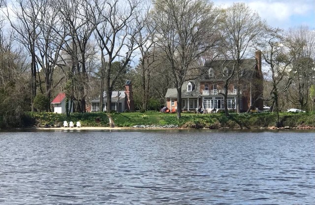 Ferry Bridge House